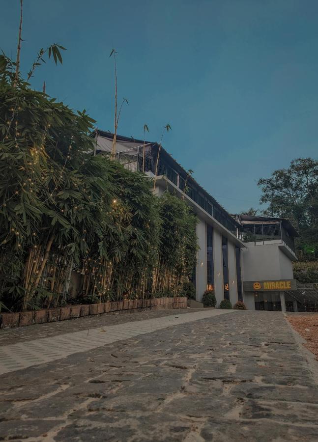 Miracle Hotel And Resorts Kozhikode Eksteriør bilde